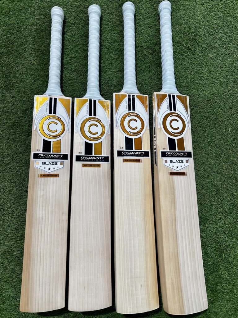 Criccounty Cricket Bat Players Edition - Adult SH